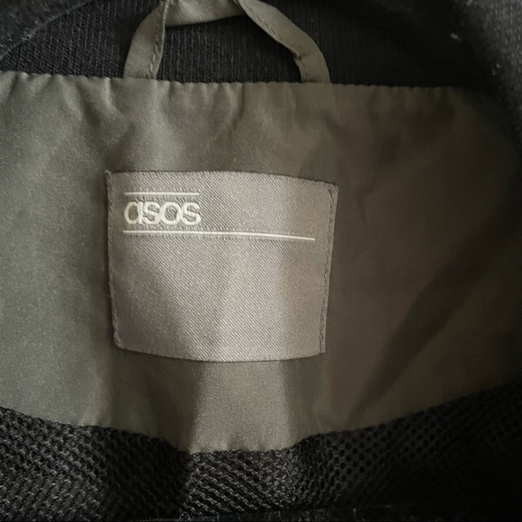 ASOS Army Green Lightweight Bomber Jacket - Picture 6 of 9